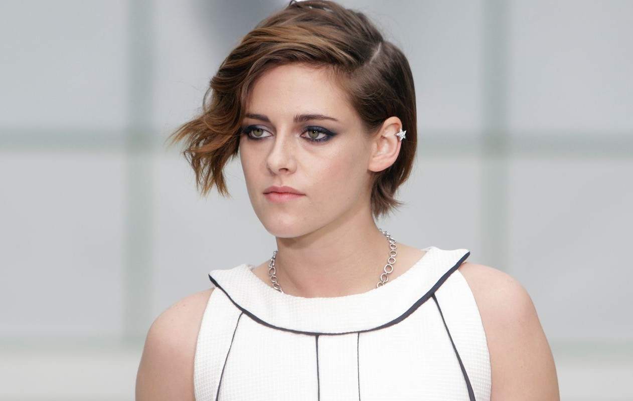 Kristen Stewart Slams Hollywood’s “System”