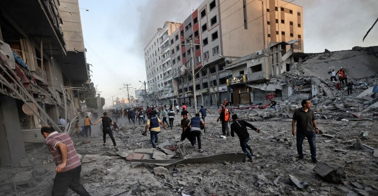 গাজা থেকে সরে যেতে ৩ ঘণ্টার আল্টিমেটাম ইসরায়েলের